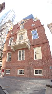 9 Old State House and 10 Boston Massacre Site, Nov12 2010