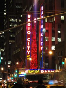 NYC, Radio City Hall, Dec16 2010 (1)