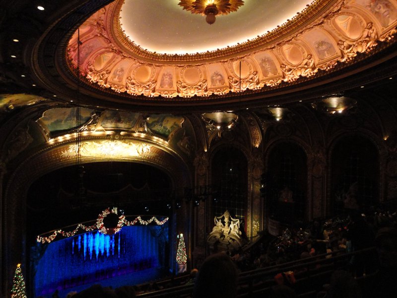 The Rockettes, Wang Theatre, Boston, Dec23 2010 (8)