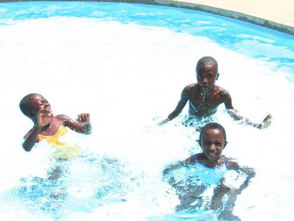 Yammie, Joseph and Mary Swimming