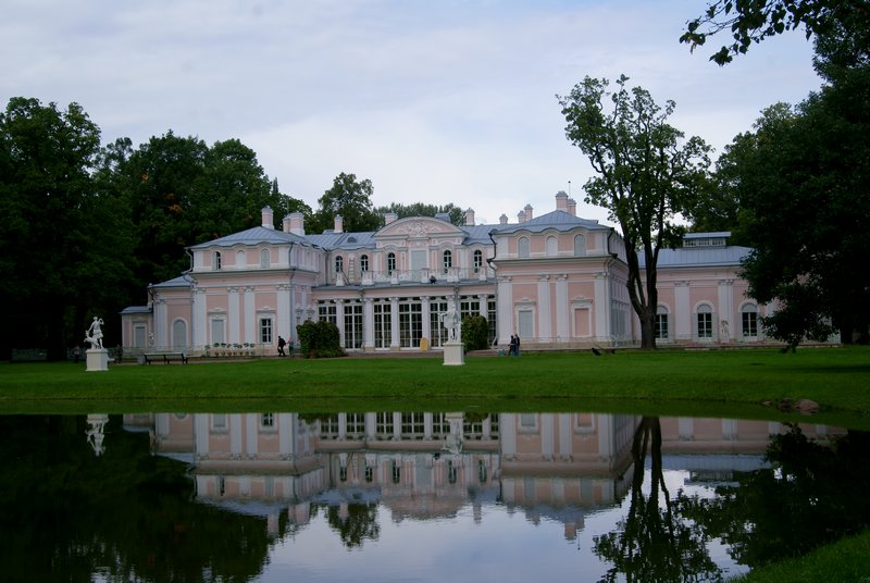 The Chnese Palace, Lomonosov
