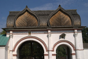 Kolomenskoye Entrance