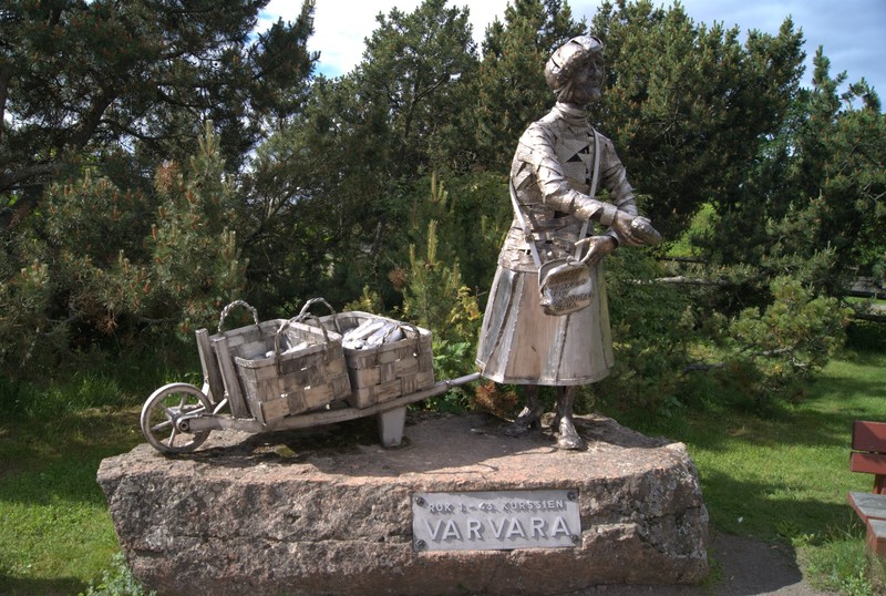 Monument to Varvara Schantin