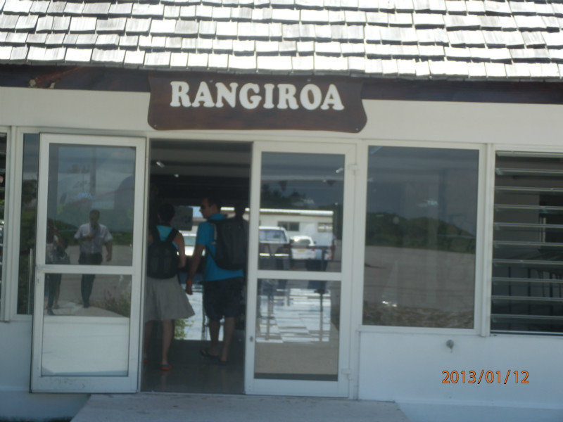 Rangiroa airport