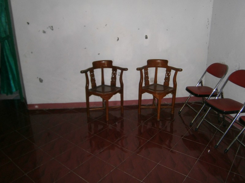 Wallaces chairs