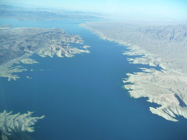 The lakes on the way to the Grand Canyon
