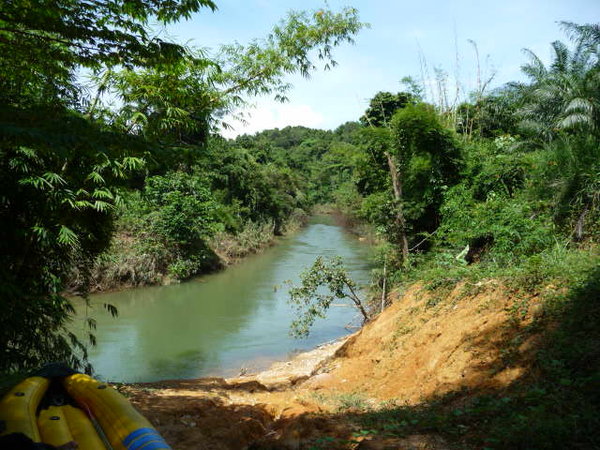 River running through Khao Sok