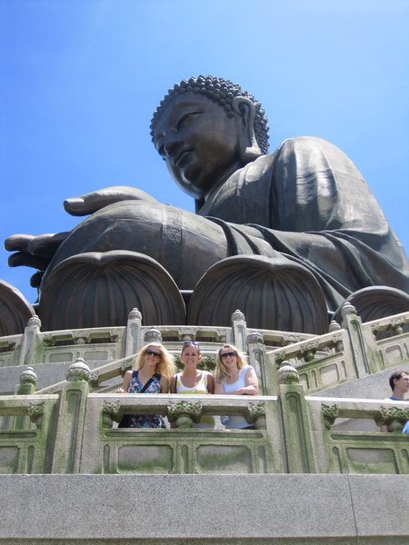 Look how big the big the Buddha is