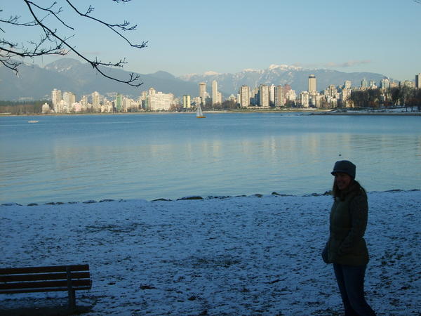 Vancouver's city and mountains