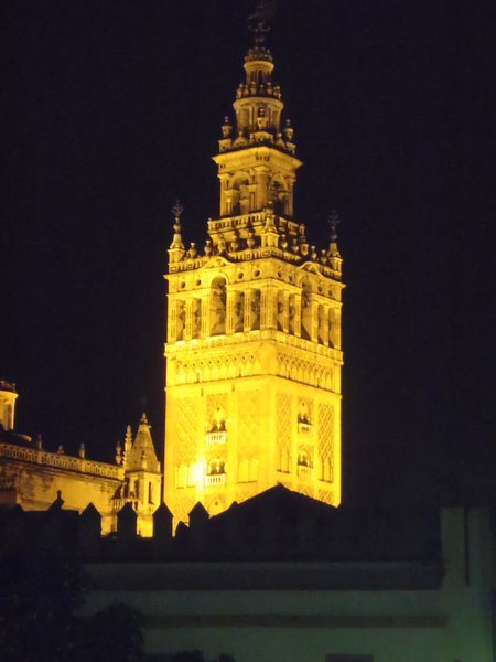 19.12.10 - Seville - Giralda Tower