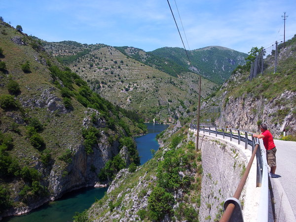 1.6.12 - Gorge between Scanno and Sulmona