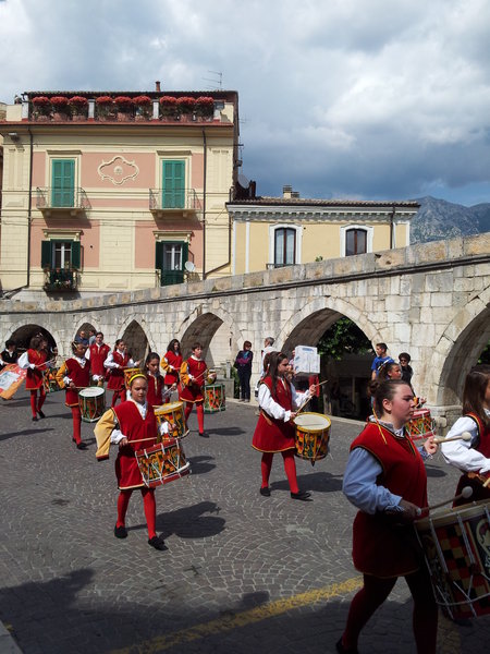1.6.12 - Sulmona - parade