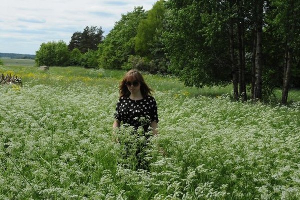 Bre in the Flowers