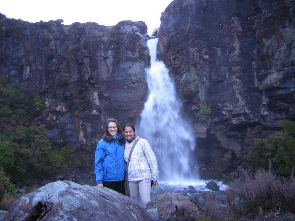Taraniki Falls