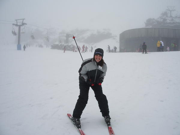 Hels 1'st go of Skiing
