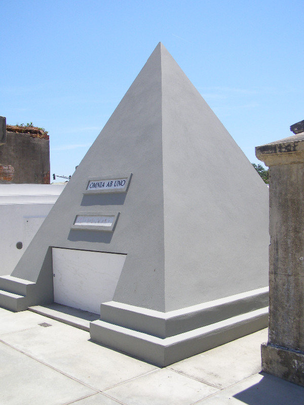 Piramid among the Oven tombs