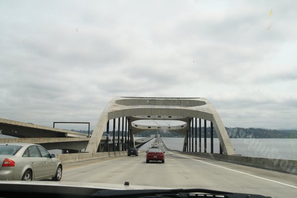 Bridge over lake Washington leaving Seattle