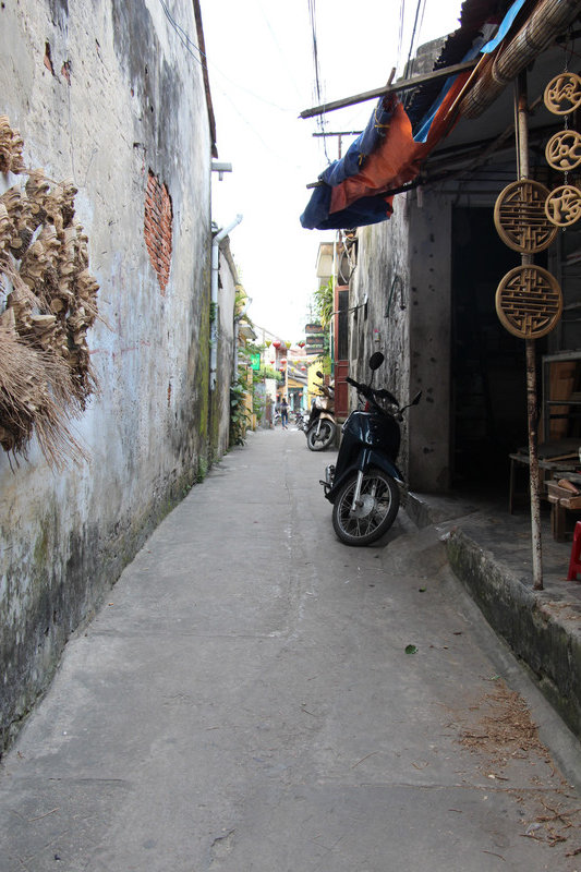 Very small alleys to walk down and they all tell a story