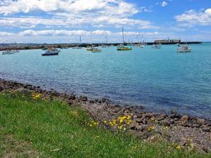 Oamaru Harbour for lunch
