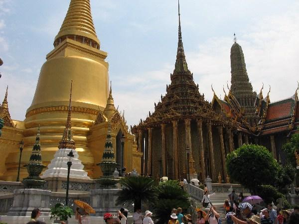 Grand Palace and Wat Phra Kaew 3