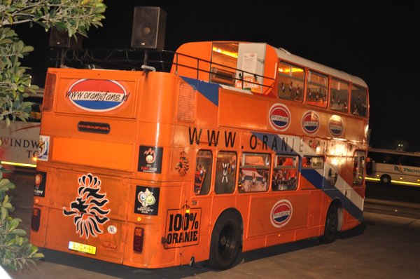 42- Dutch fans bus