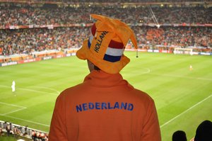 35- Dutch fan