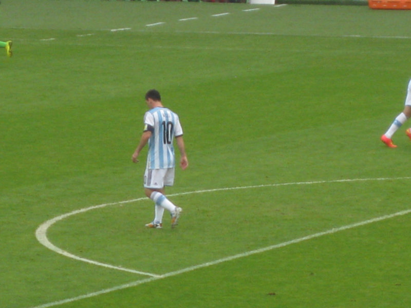 Messi on the field (Luiz took this photo)