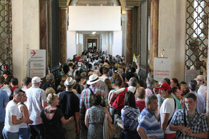 High tourist season - Vatican Museums