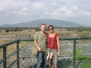 jim & i ...teotihuacan