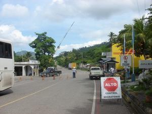 the honduras-guatemala border