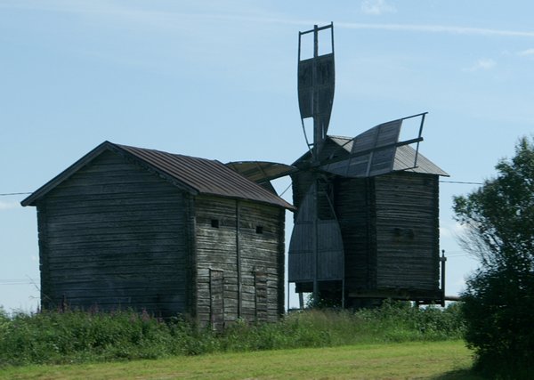 Finnish style windmill