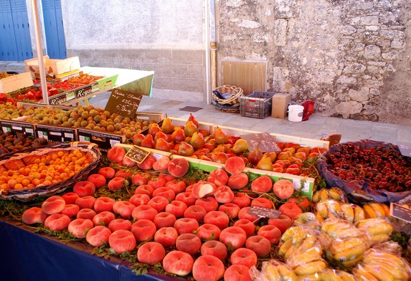 Fruit on Batz sur mer market