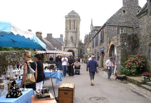 Locronan and the antiquities fair