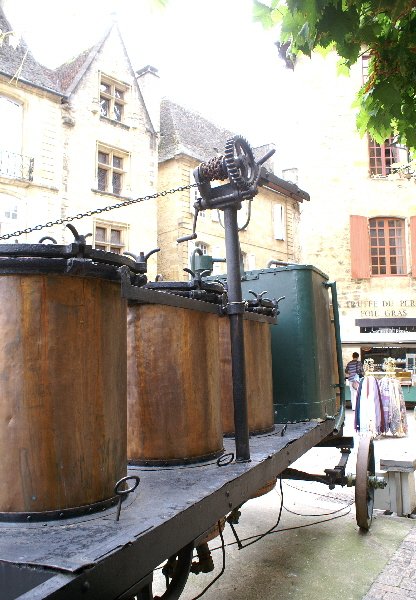 Sarlat distilling equipment