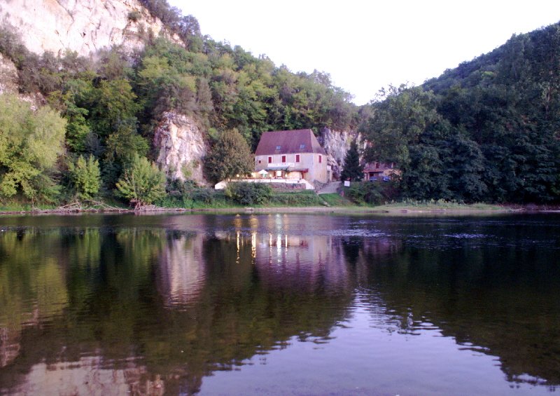 Across the river from our campsite on the banks of the Dordogne near Vitrac and Caudon