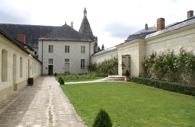 This part of the Grrand Moutier buildings houses an exhibition about the prison of Fontevraud Abbey