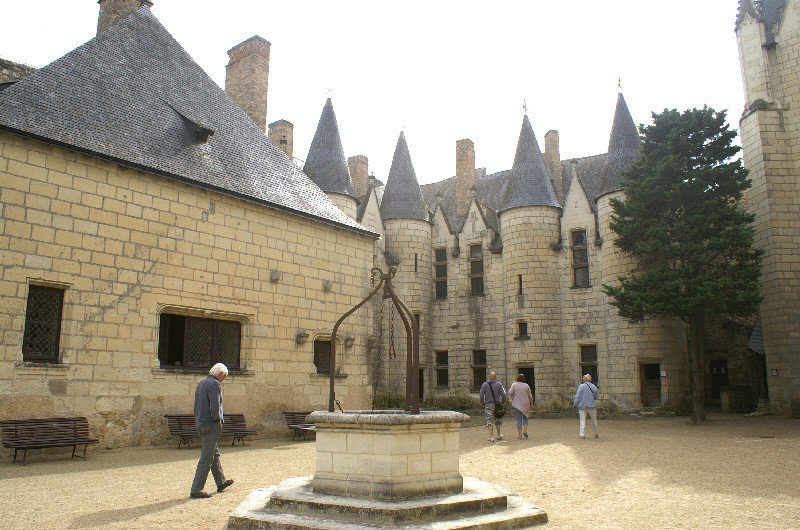 chateau Montreuil-Bellay 