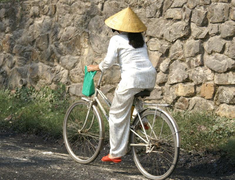 Tradional cyclist wear
