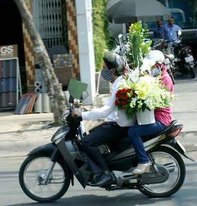 Flower scooter