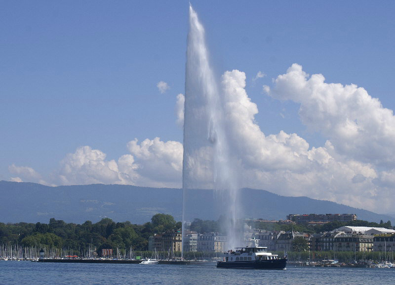 Geneva Lake Waterspout