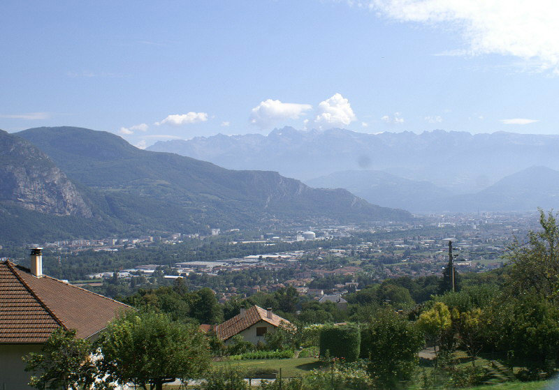 Climbing up to the Vecours above Grenoble in the valley