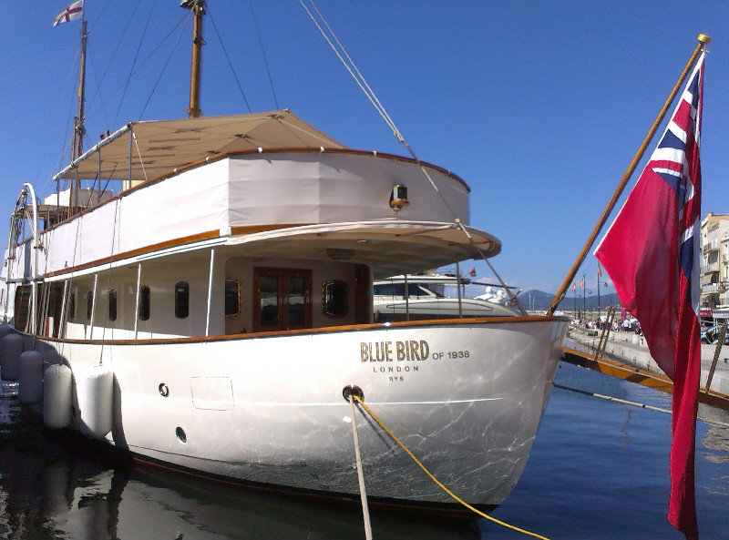 This was Bob's favourite of all the lovely boats we saw in St Tropez - my favourite was the colour of the sky