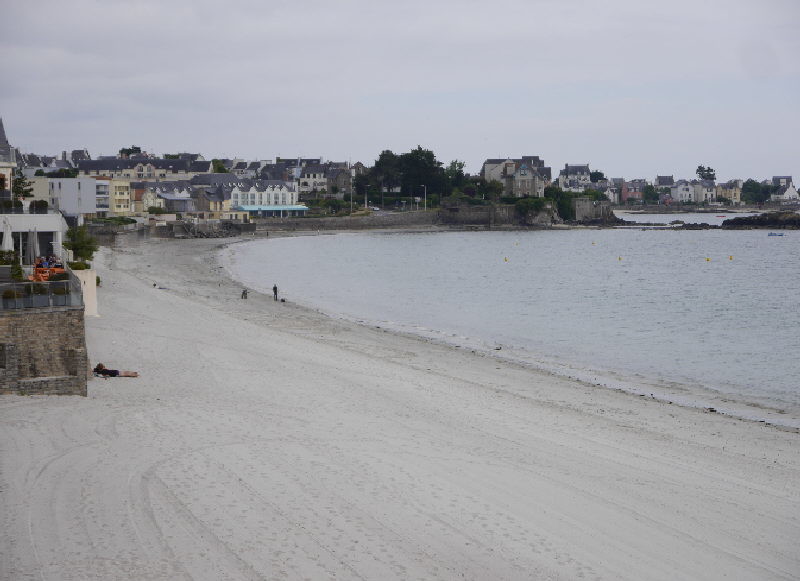 Les Sables Blanc beach at Concarneau  - just down from our campsite