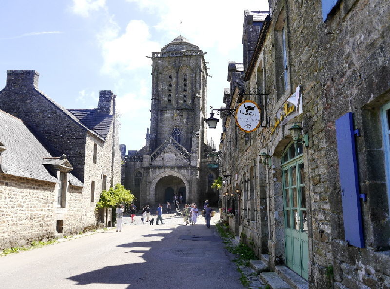 Locronan - village with a 2000 year history