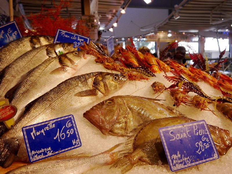 fish market -super display