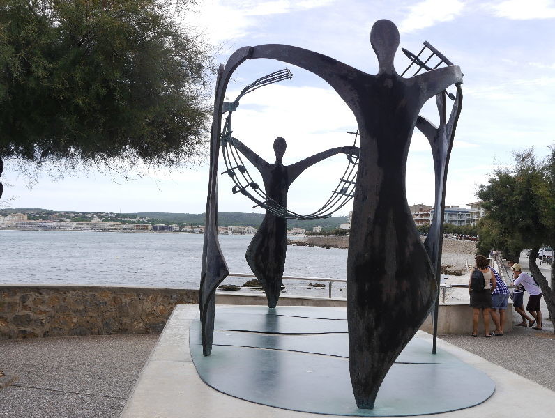 L'Escala has a few interesting sculptures like this one