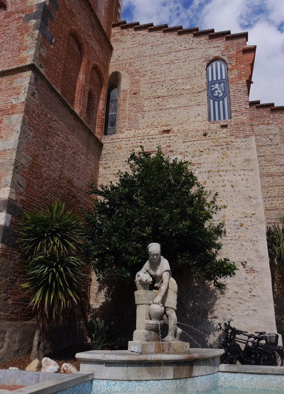 Canet Roussillon church