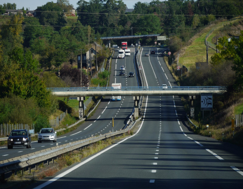 Motorway with space to drive ... that's why we love to drive in France
