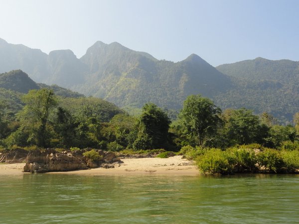 The beautiful Nam Ou river 
