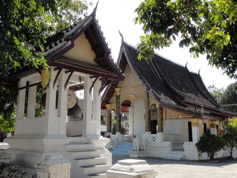 Wat Saen temple